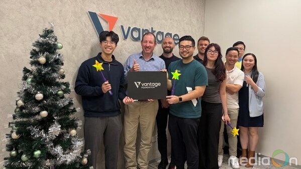 Vantage Foundation Spreads Festive Cheer to Children with Starlight Sydney Initiative