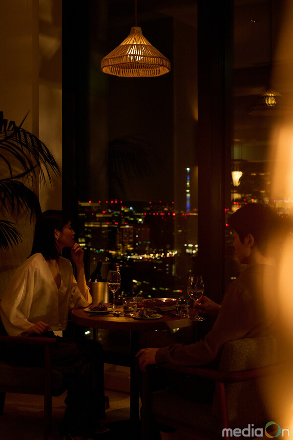 NiNi, a contemporary Tokyo dining destination, shaped by the idea of Two Two. Credit: Mikkel Vang